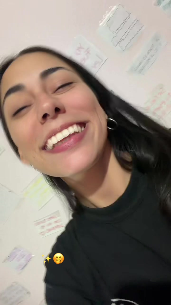 @Roro &bull; Te sigue