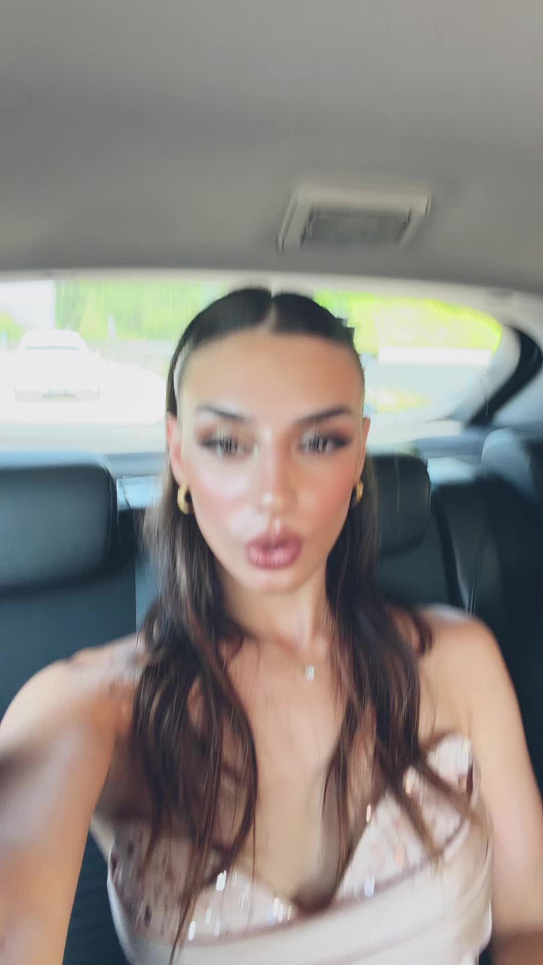 @𝓢𝓪𝓻𝓪