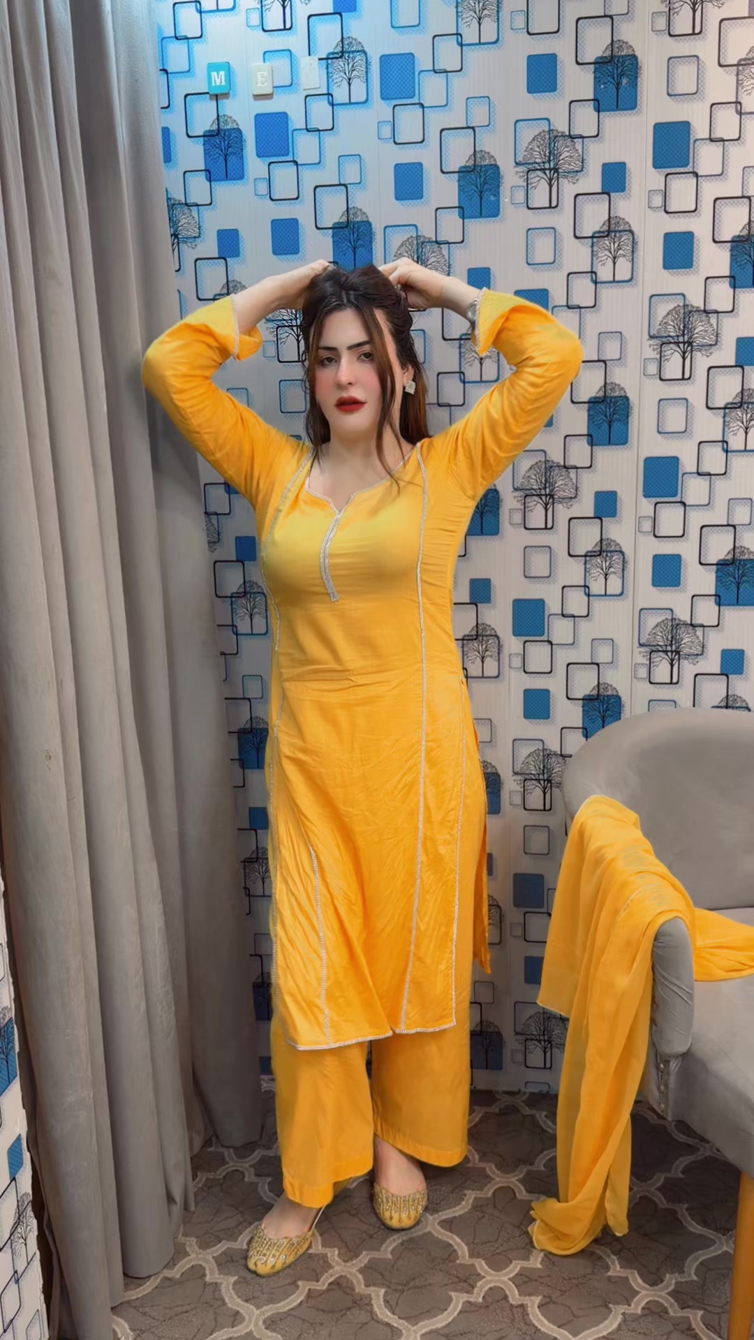 @Riya Khan34