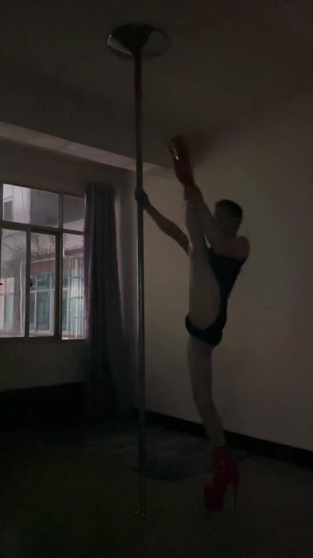 @poledance520