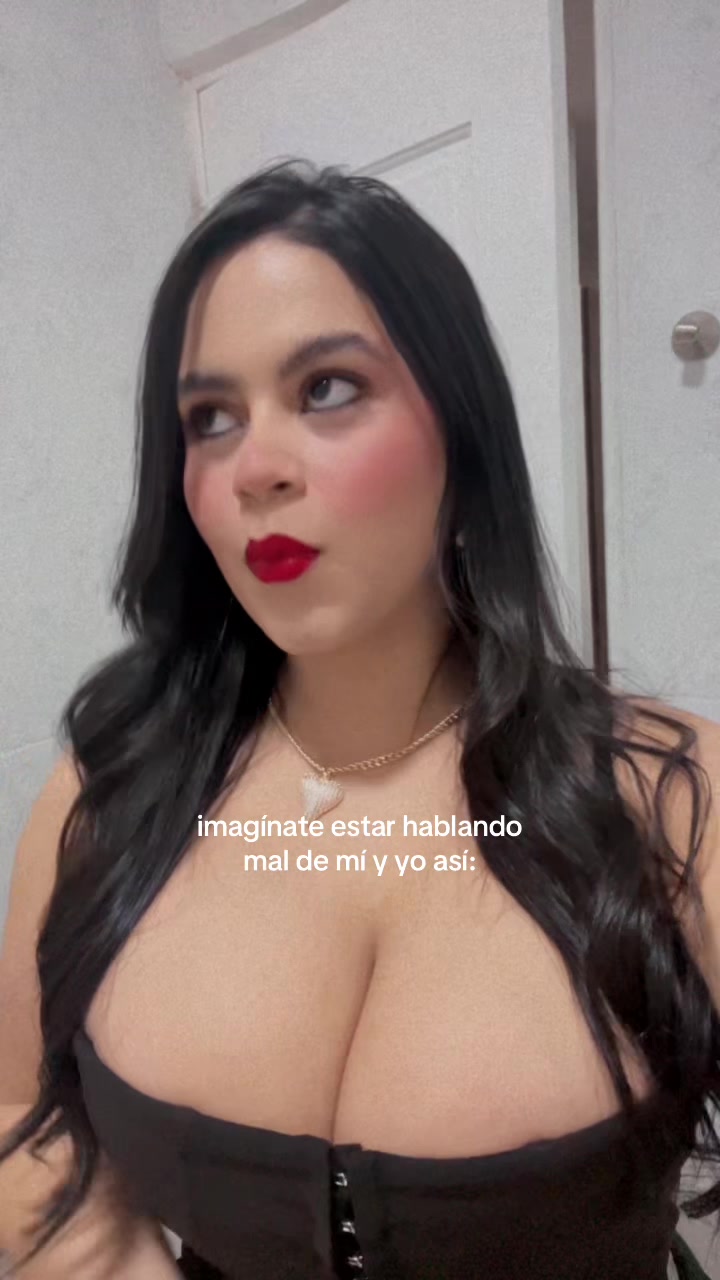 @karine Fabiola
