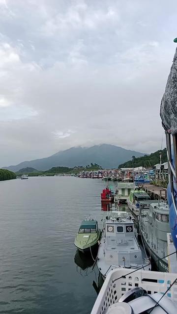 @ထာဝယ်သားလေးကျနော်
