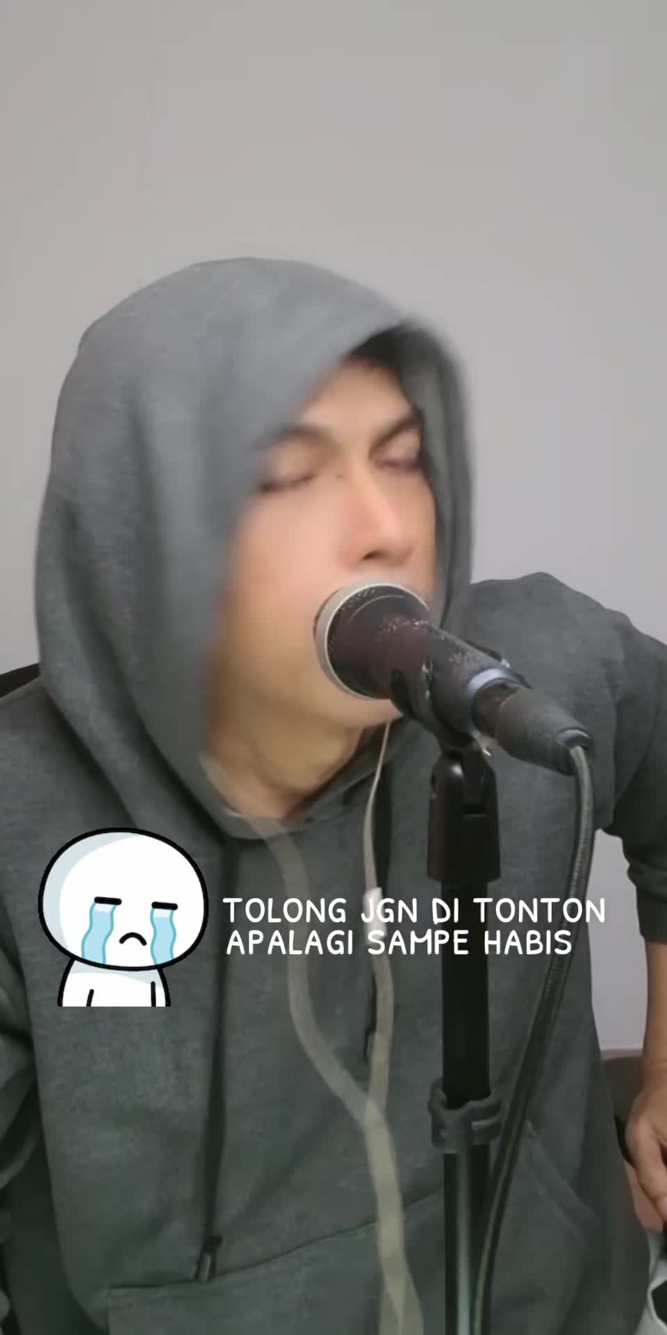 @Toni