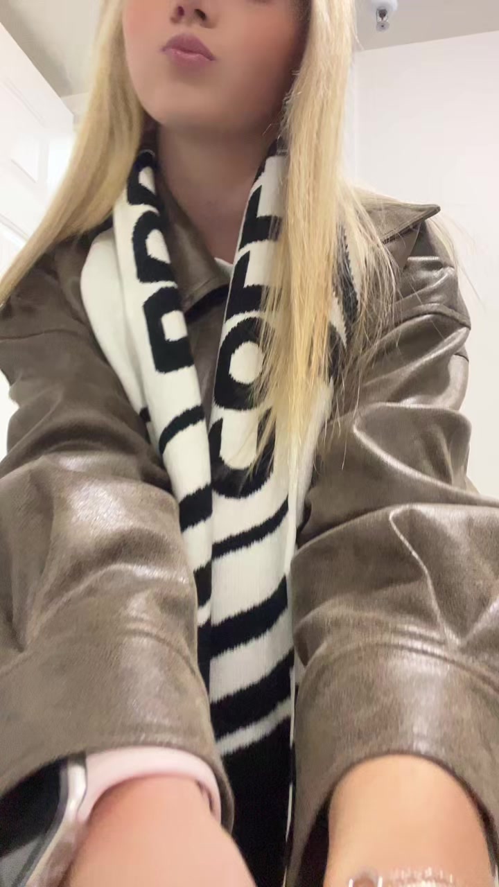@bella.ywnk