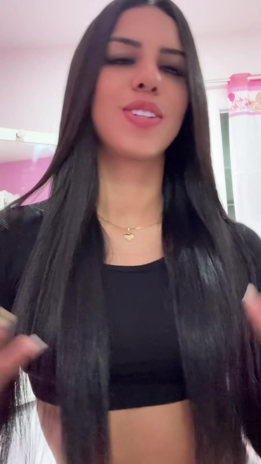 @iuane fernandes
