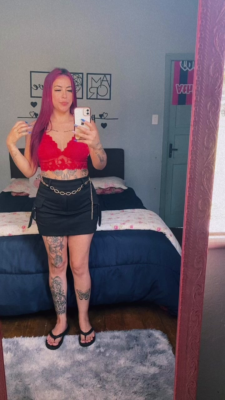 @jhenii_freitas