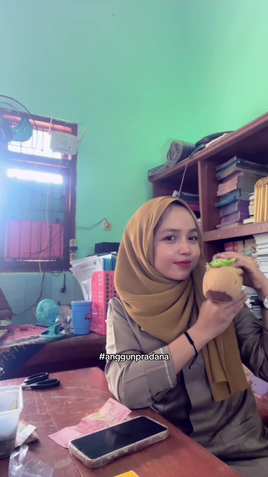 @Cikgu Anggun
