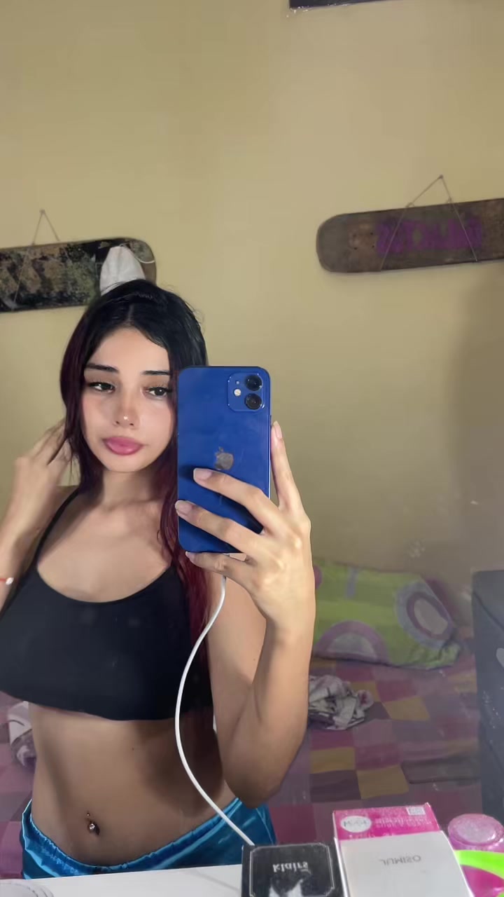 @🦋𝕾𝖔𝖋𝖎𝖆🦋