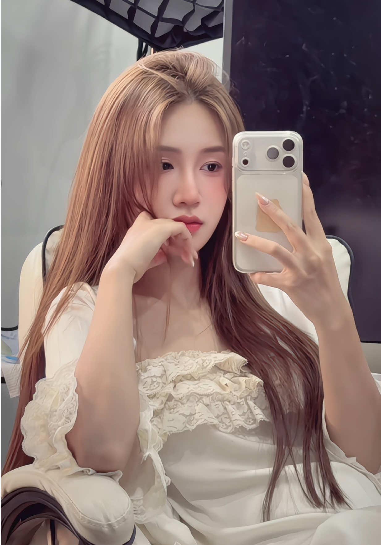 @Quỳnh Moon 🌙