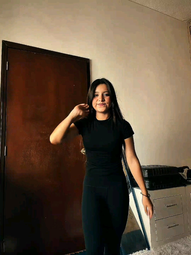 @Xx_𝗉𝗋𝗂𝗇𝖼𝖾𝗌𝗌_𝗑𝖷