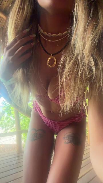 @invaderzoeee