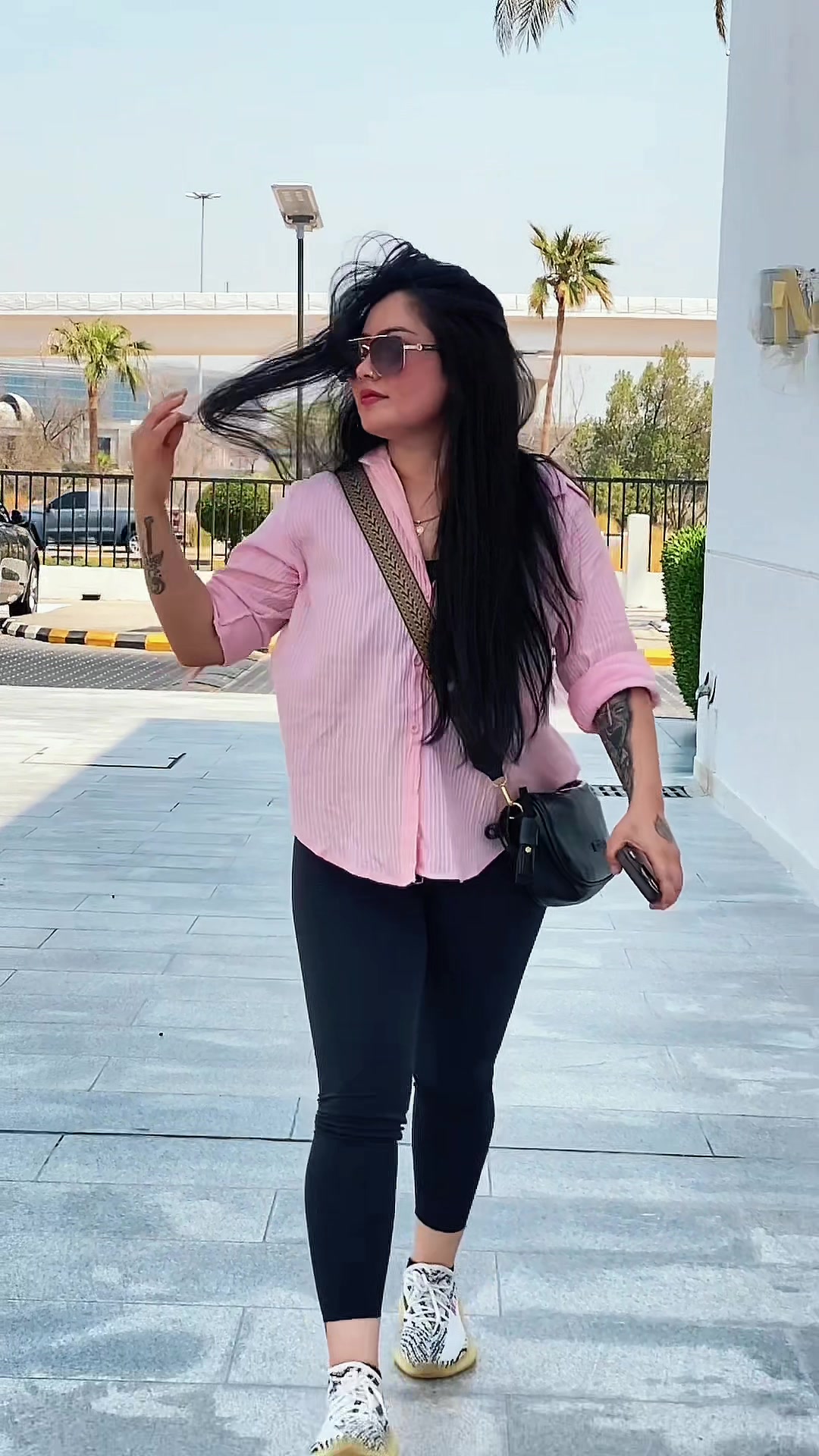 @👑 𝐙𝐨𝐲𝐞𝐥 𝐂𝐥𝐚𝐫𝐚 👑