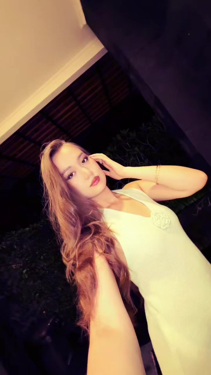 @Ақниет