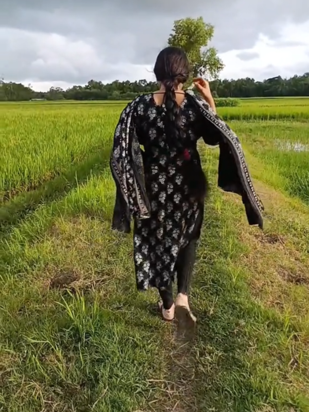 @💔💔কষ্টের💔💔রানী💔💔