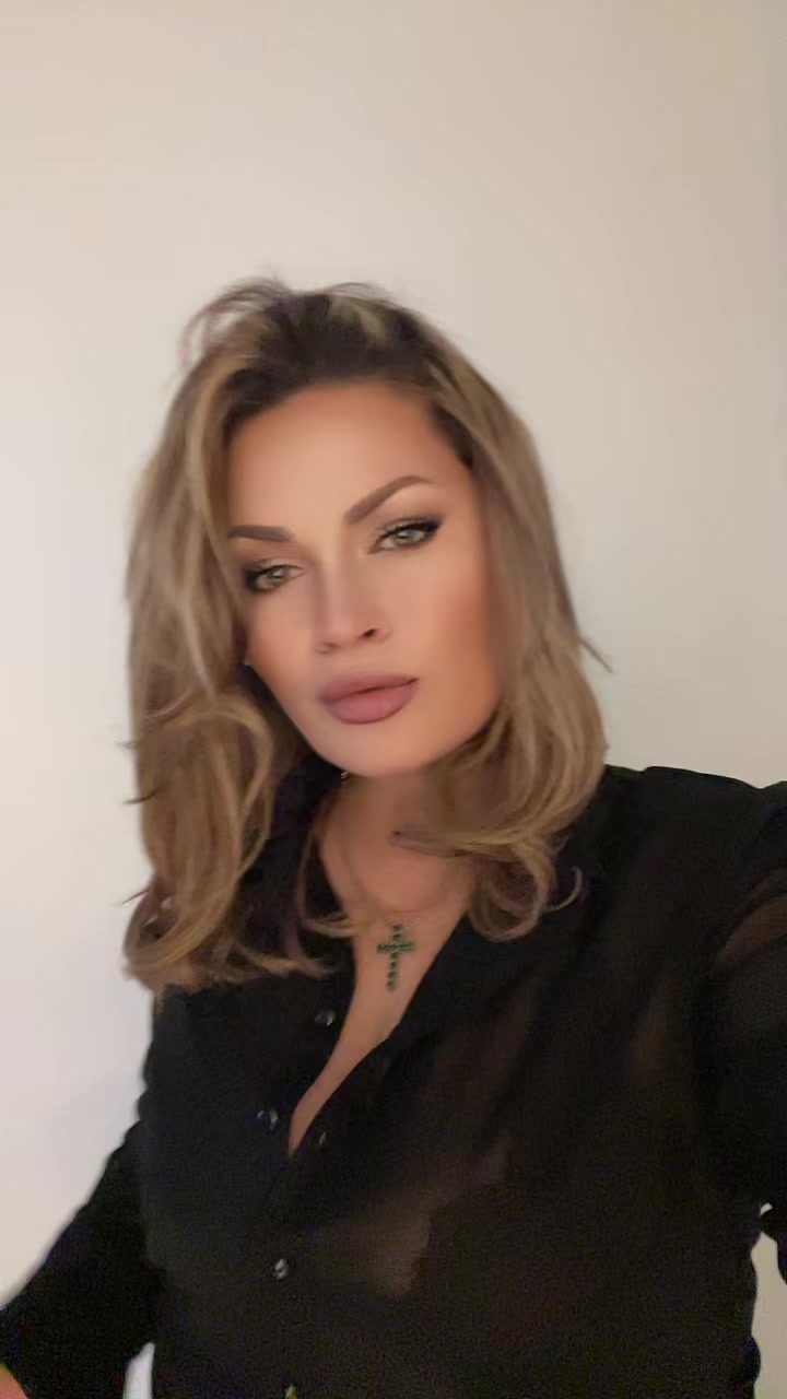 @Alina Grapila