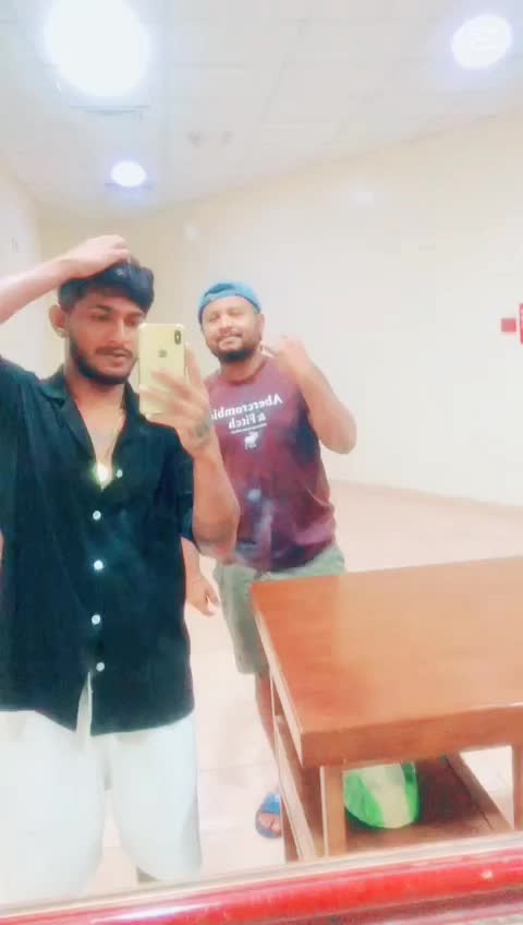 @🇦🇪✌️UDESH ASANKA✌️🇦🇪