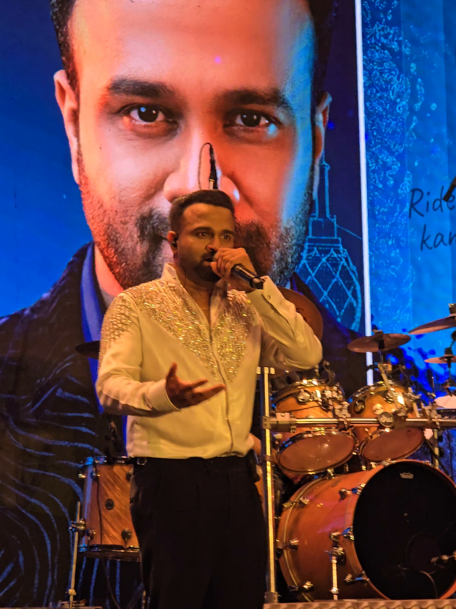 @KAUSHVNR