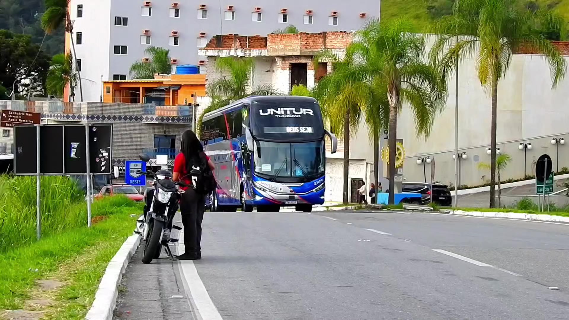 @ᴇᴅɪʟꜱᴏɴ ᴠɪᴅᴇᴏ ʙᴜꜱ🚍