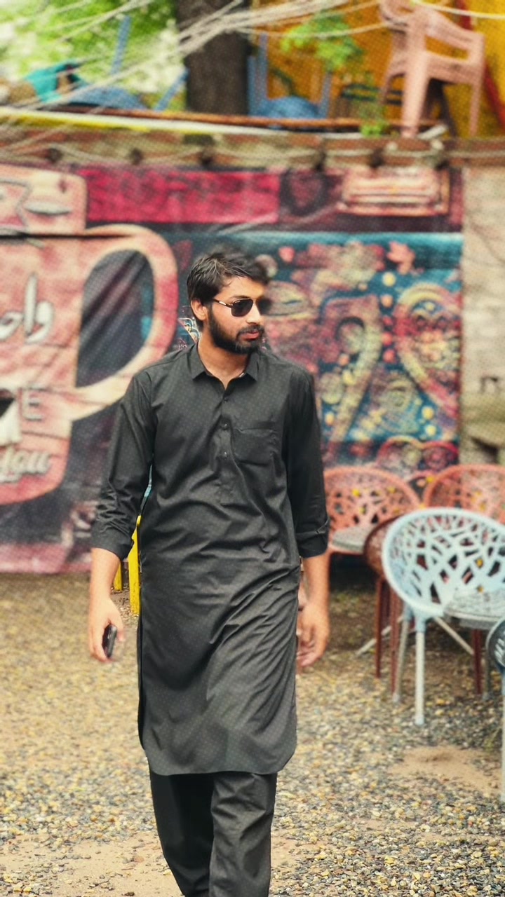 @ثقلین وینس🥀🖤