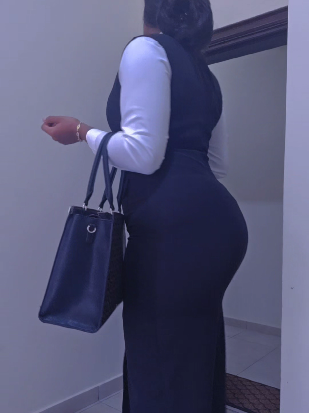 @Jannys Laure Affane🇬🇦