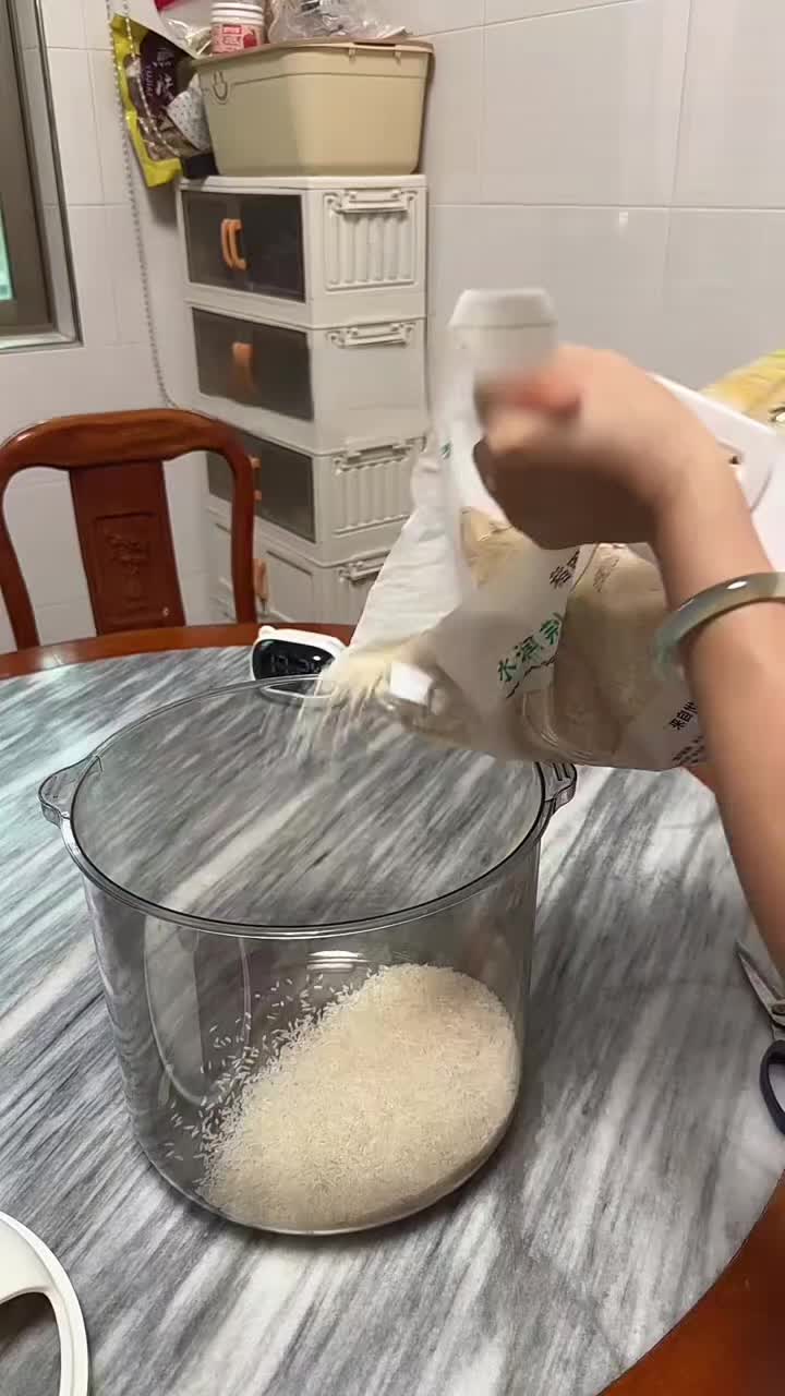 @Easyshopple