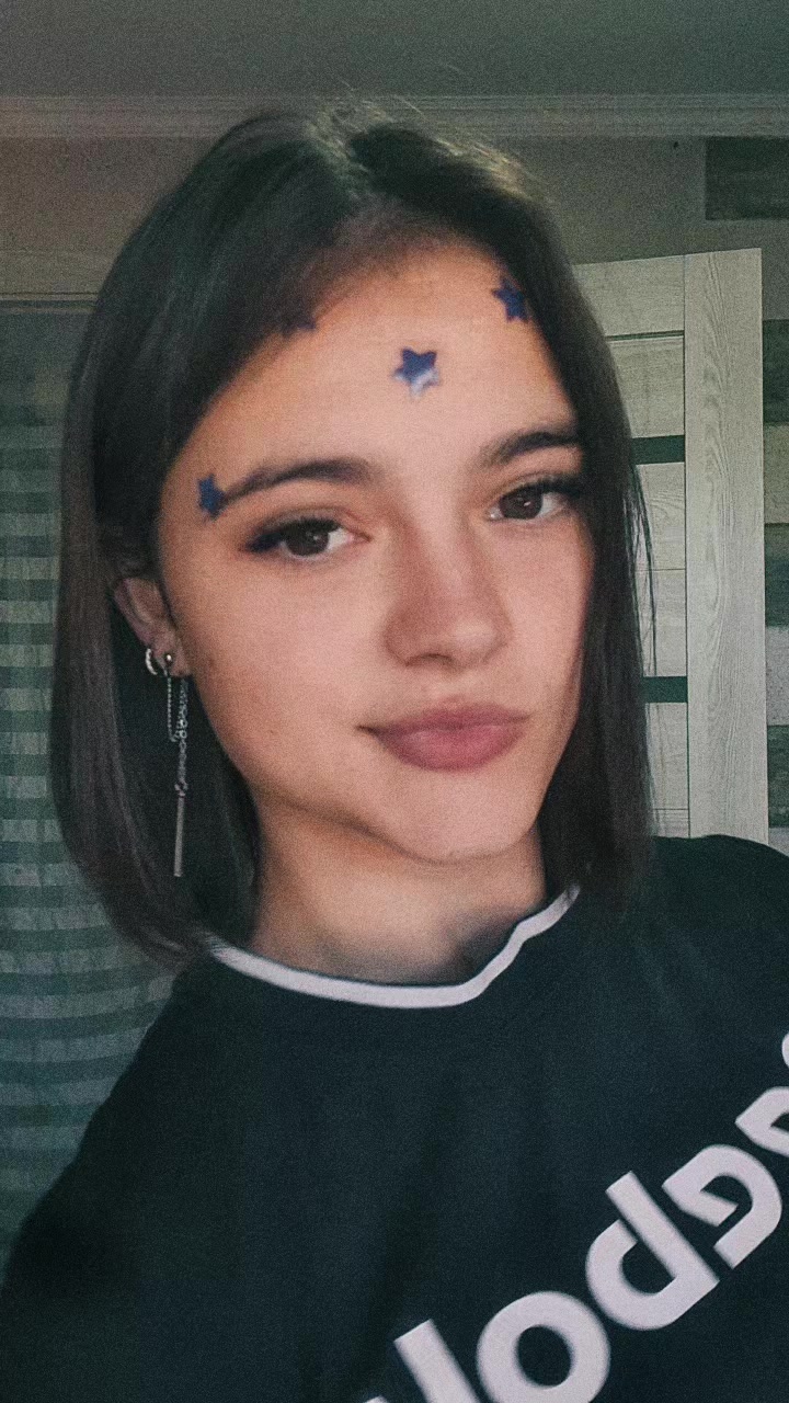 @M&icirc;ndrescu D/V
