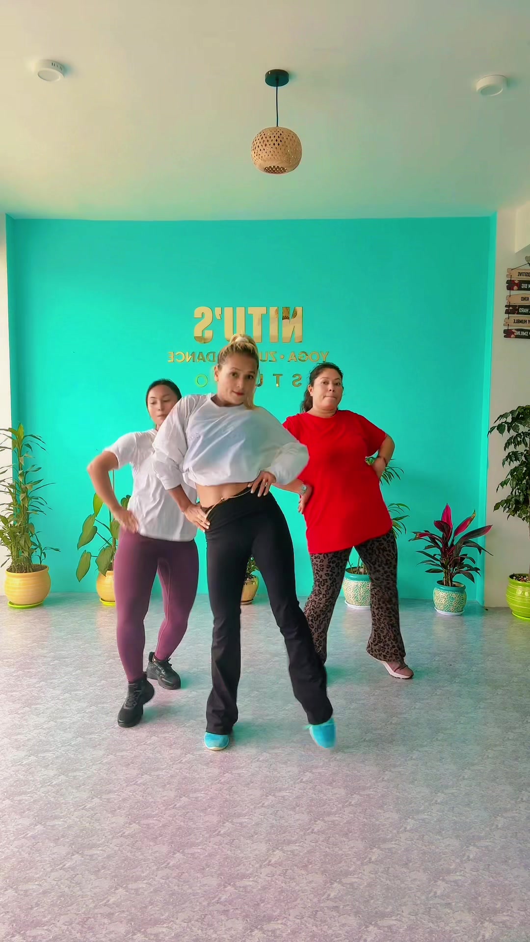 @Nitu singh yoga teacher zIn