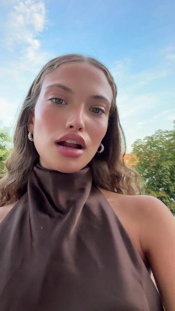 @Eva