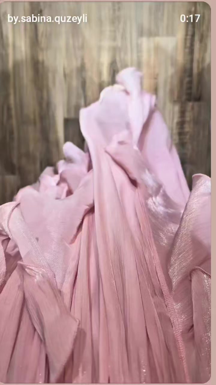 @Laurel _Dress
