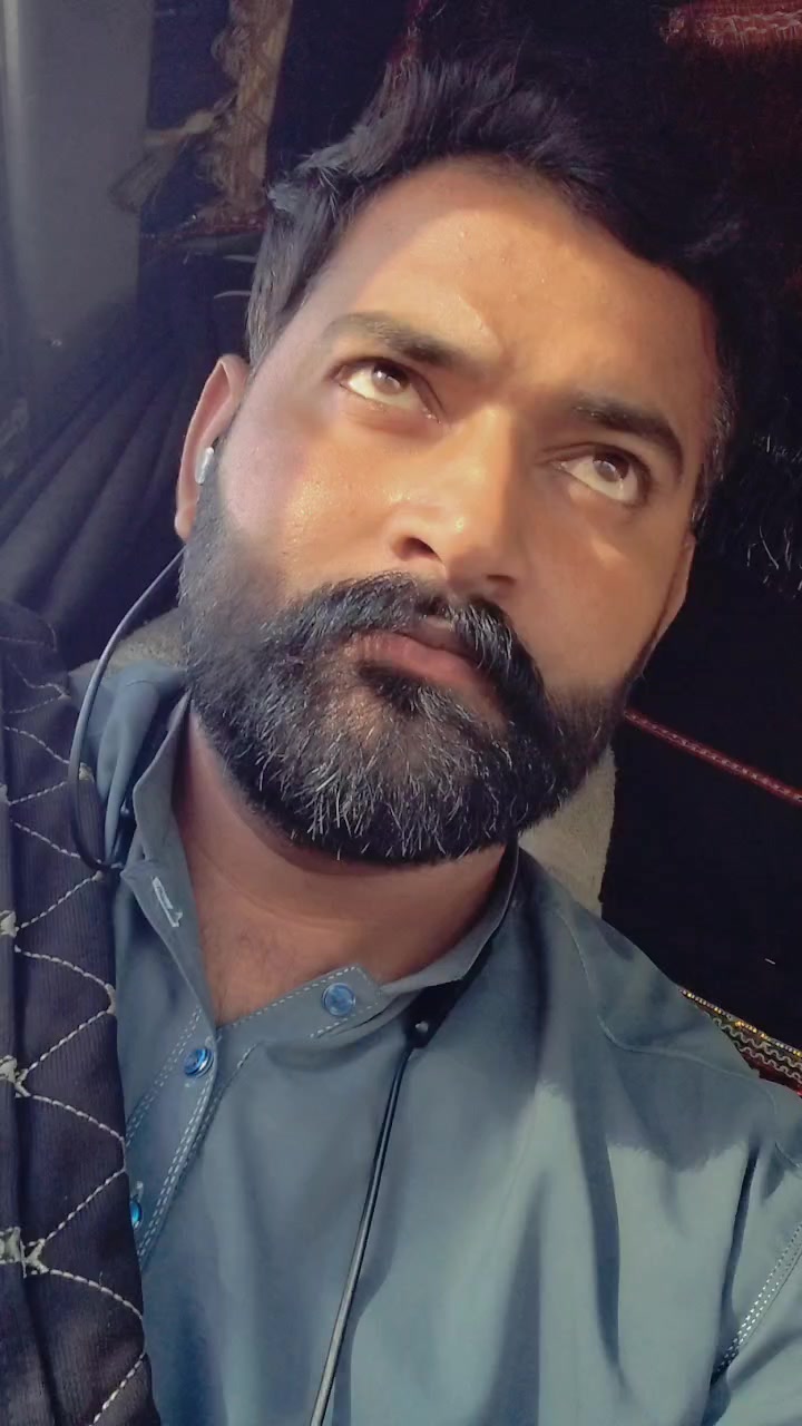 @علی حیدر وڑائچ لیے آلہ