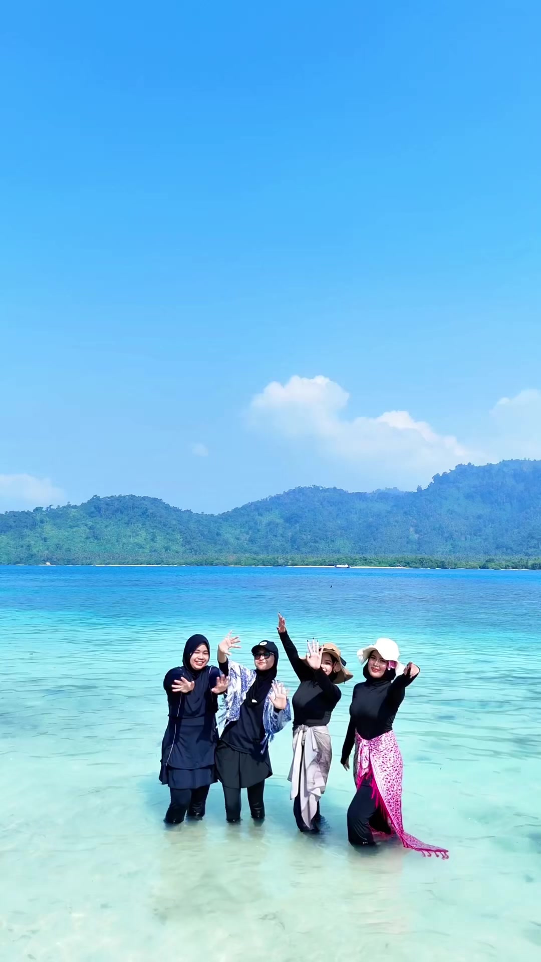 @Pasar Wisata Tour & Travel