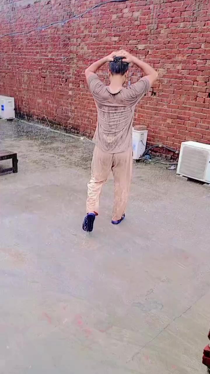 @𝑴ℯĥẳṛ🍾𝑫คⁿⅈ