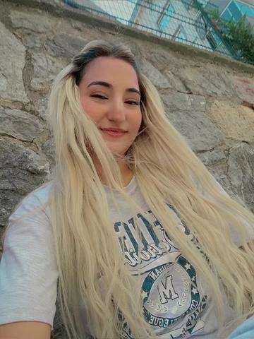 @Leyla İren