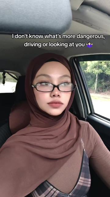 @SIS MERAH ๐