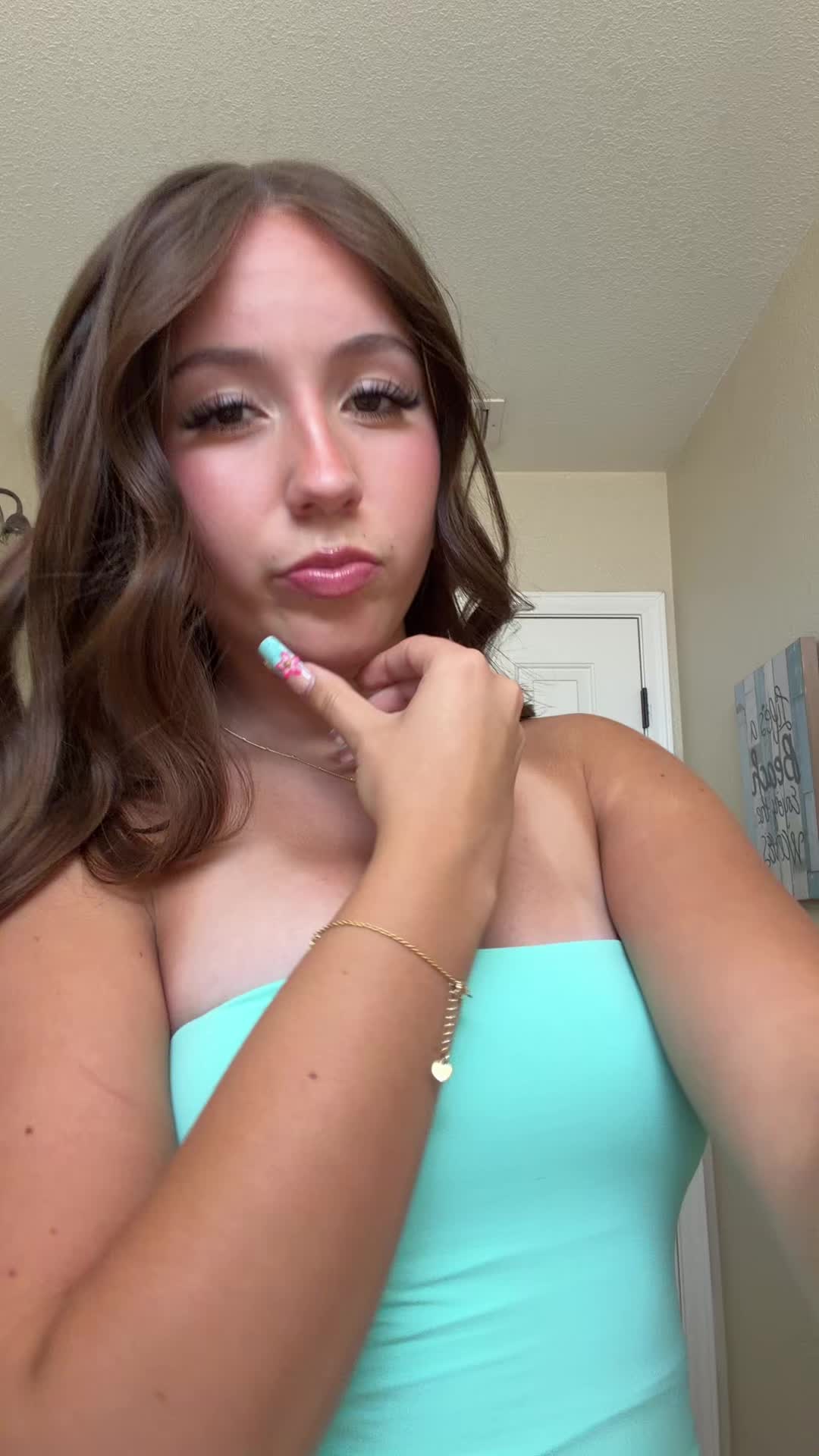@…