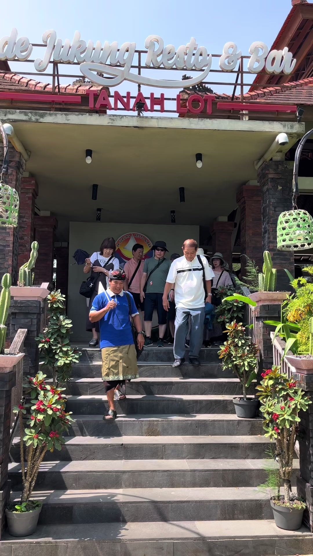 @Tanah lot Bali Trip