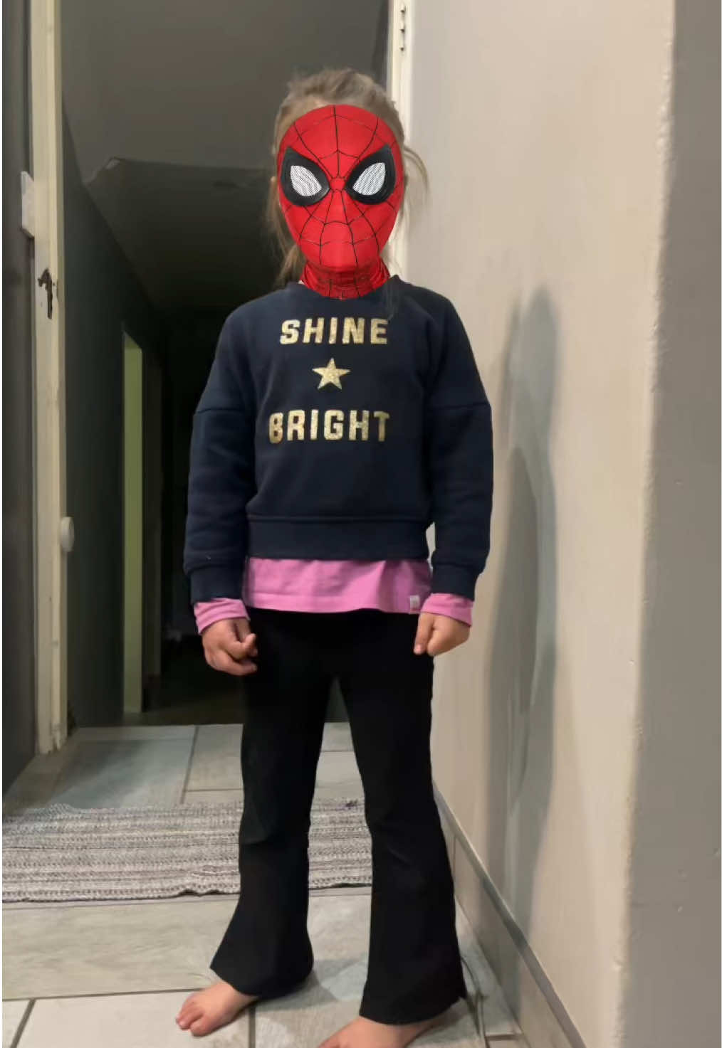 @TinyRibbonStar