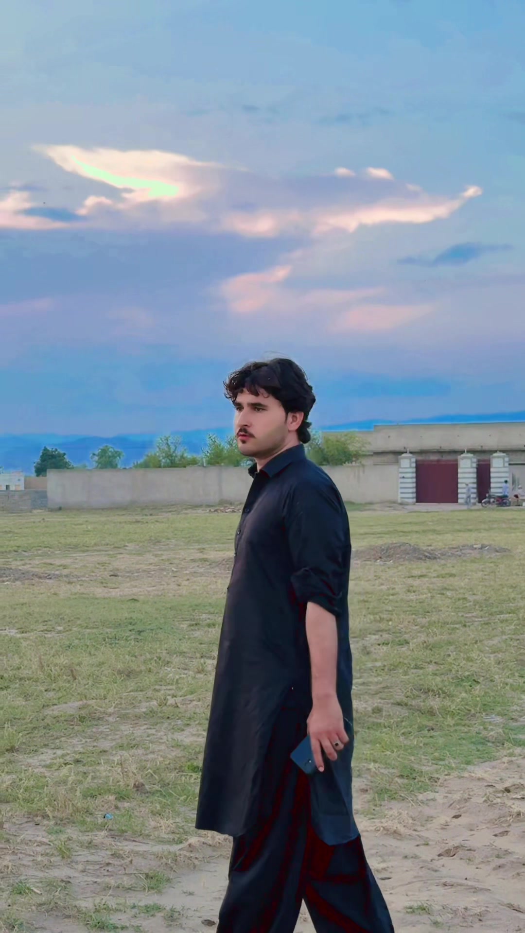 @Ikhtesham khattak