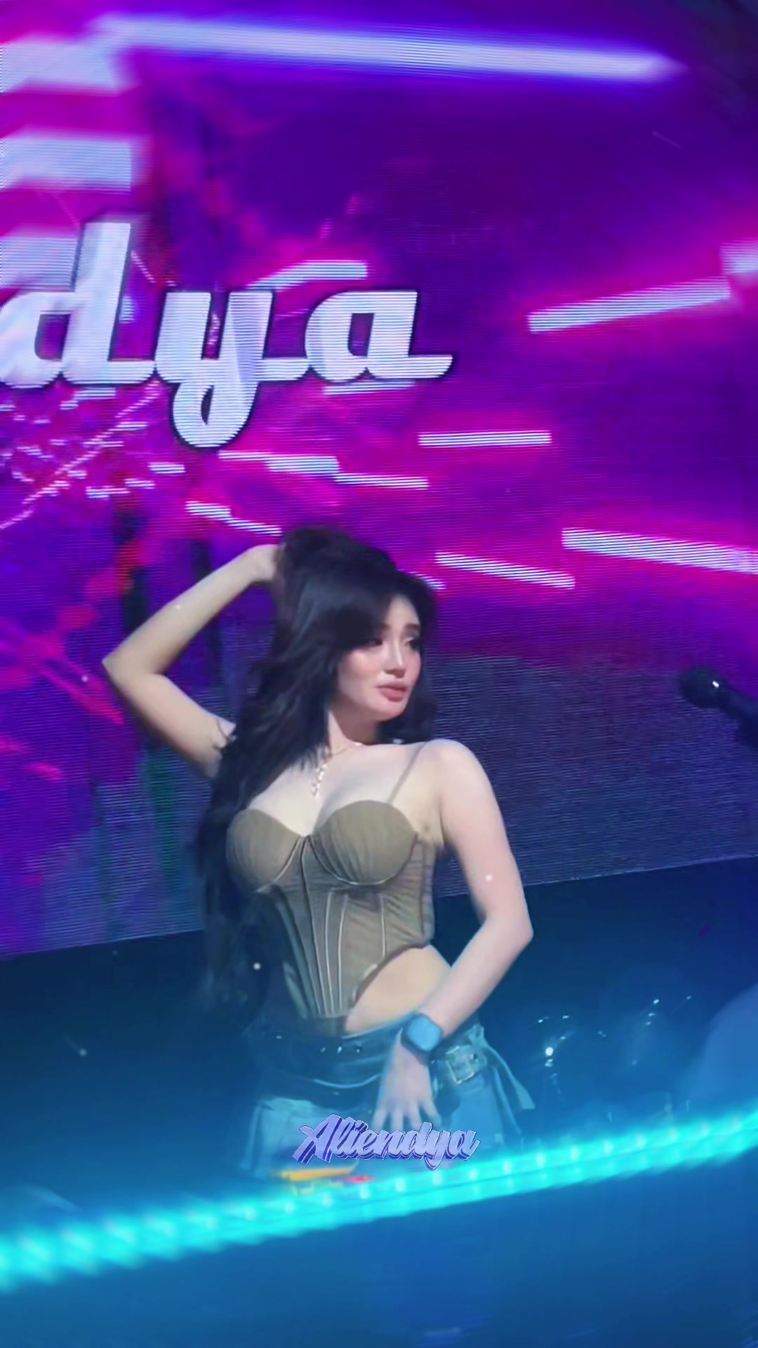 @ALIENDYAA