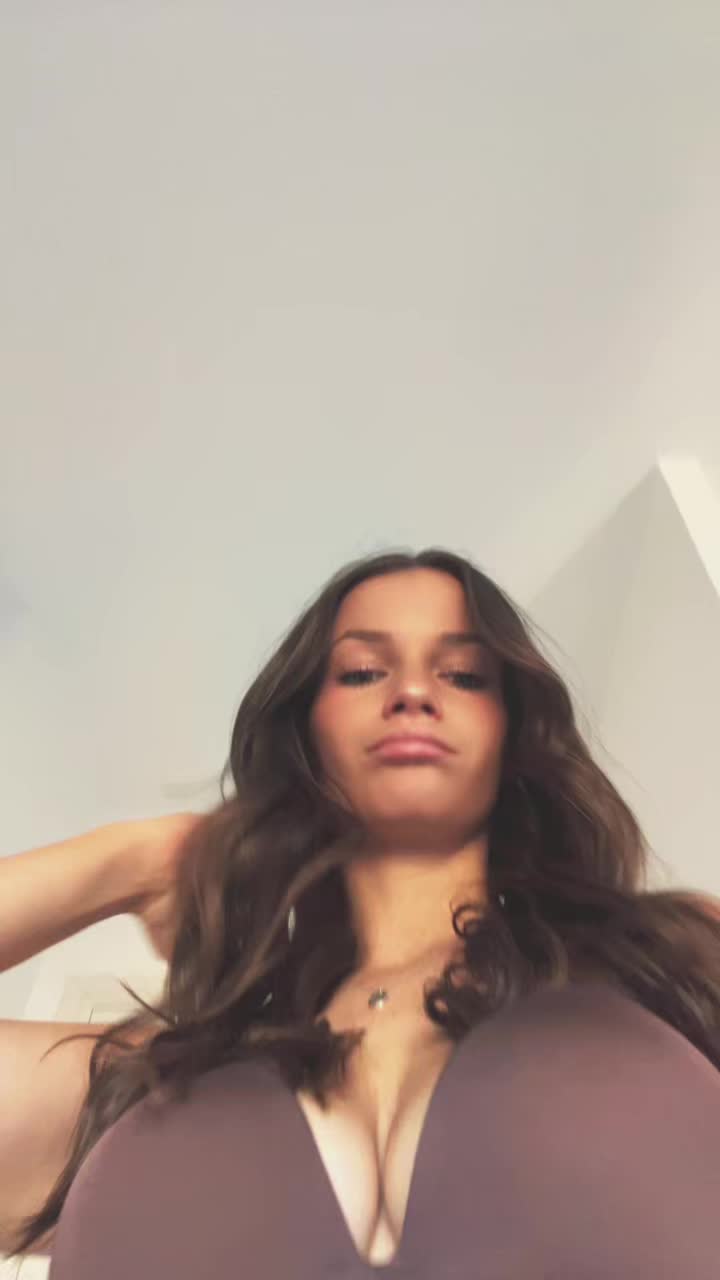 @Adèle