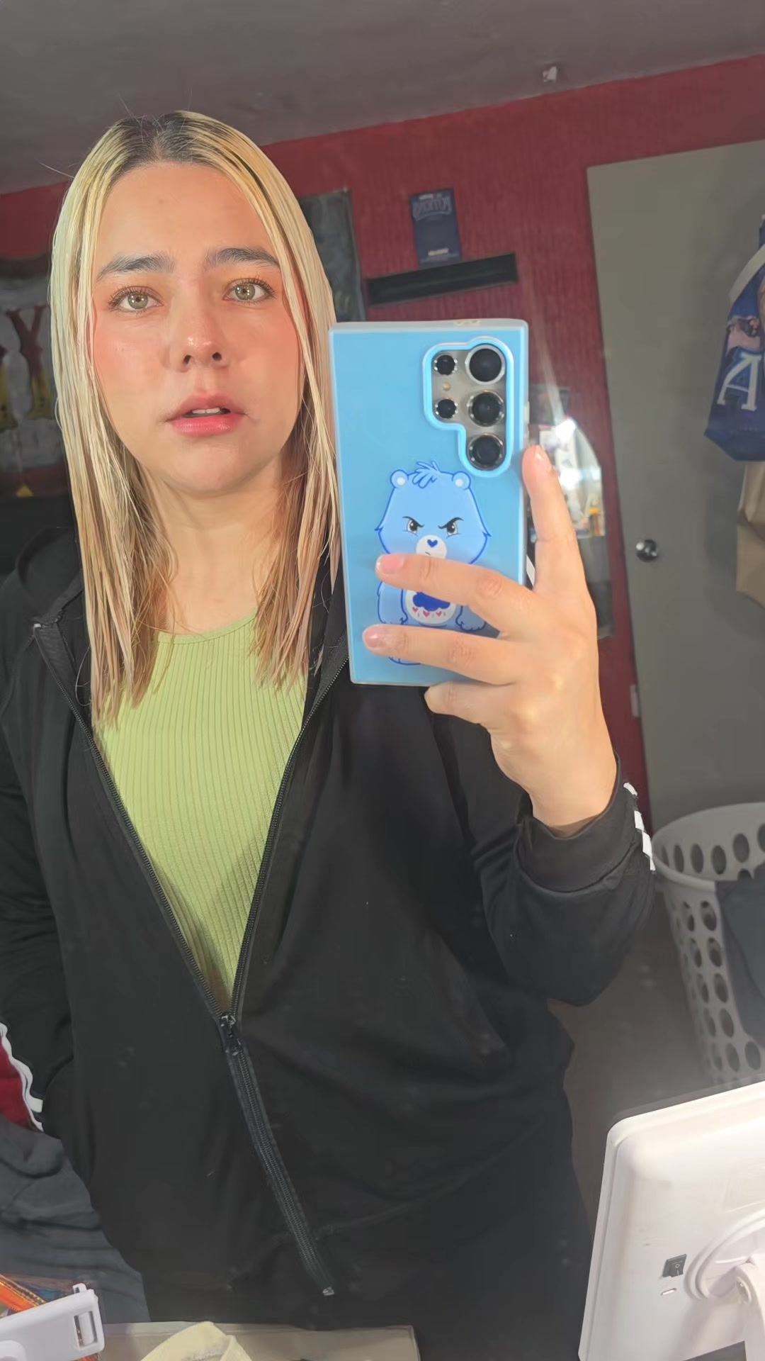 @Chica Cocodrilo