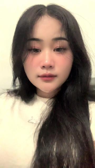 @velicyaa