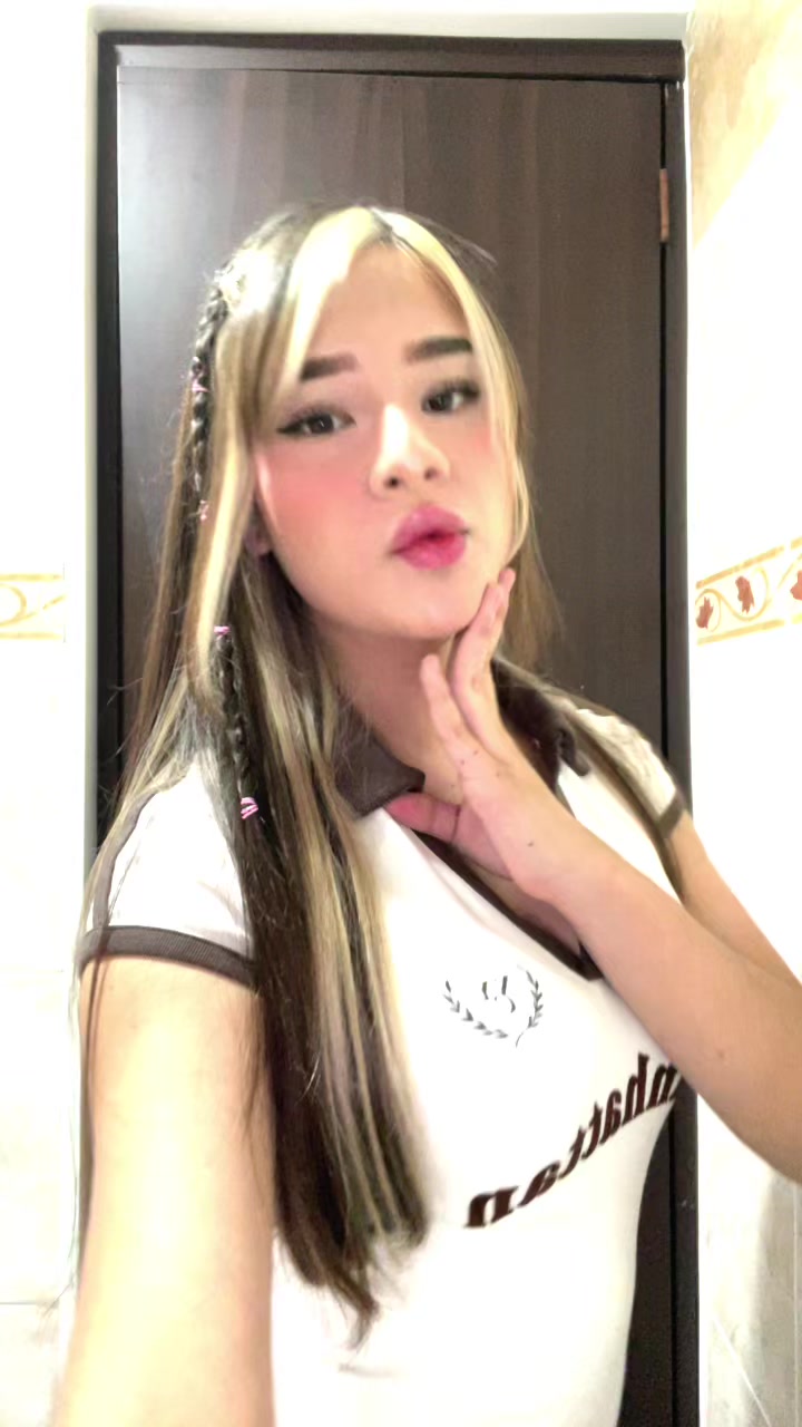 @👸🏼 𝒜𝓁𝓁𝒾 𝑅𝒾𝓋𝑒𝓇𝒶🤎