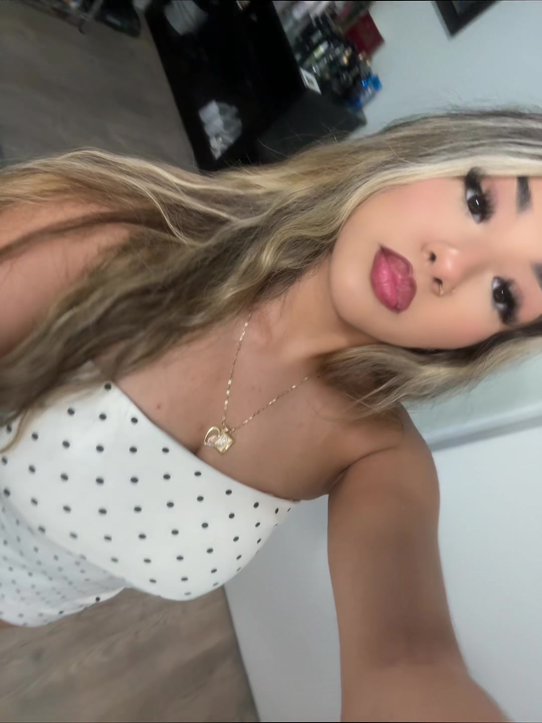 @&pound;mi1yy