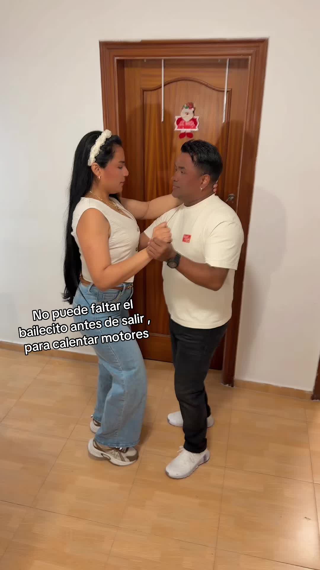 @Leonela Serpa