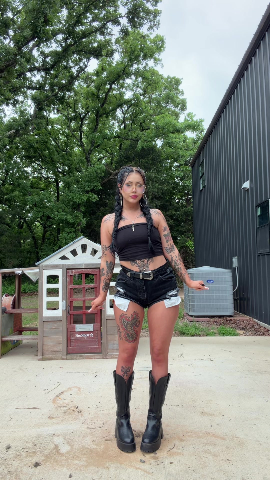 @KT 🤡