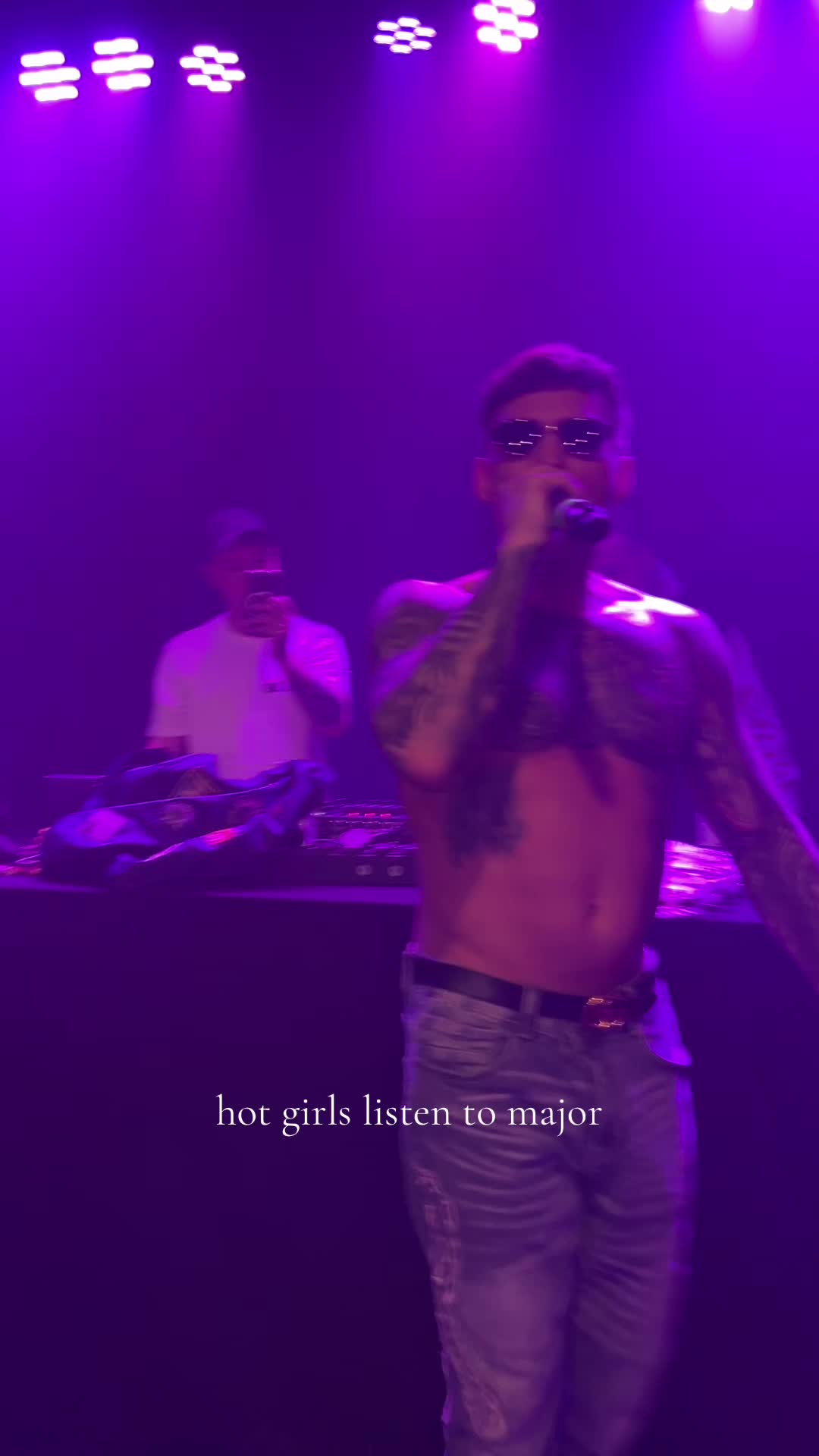 @𝓌𝒾𝓀𝓊𝓈