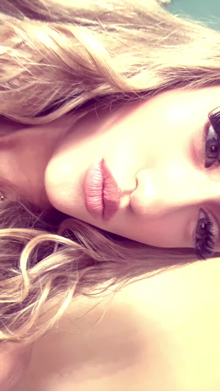 @Leylaaa