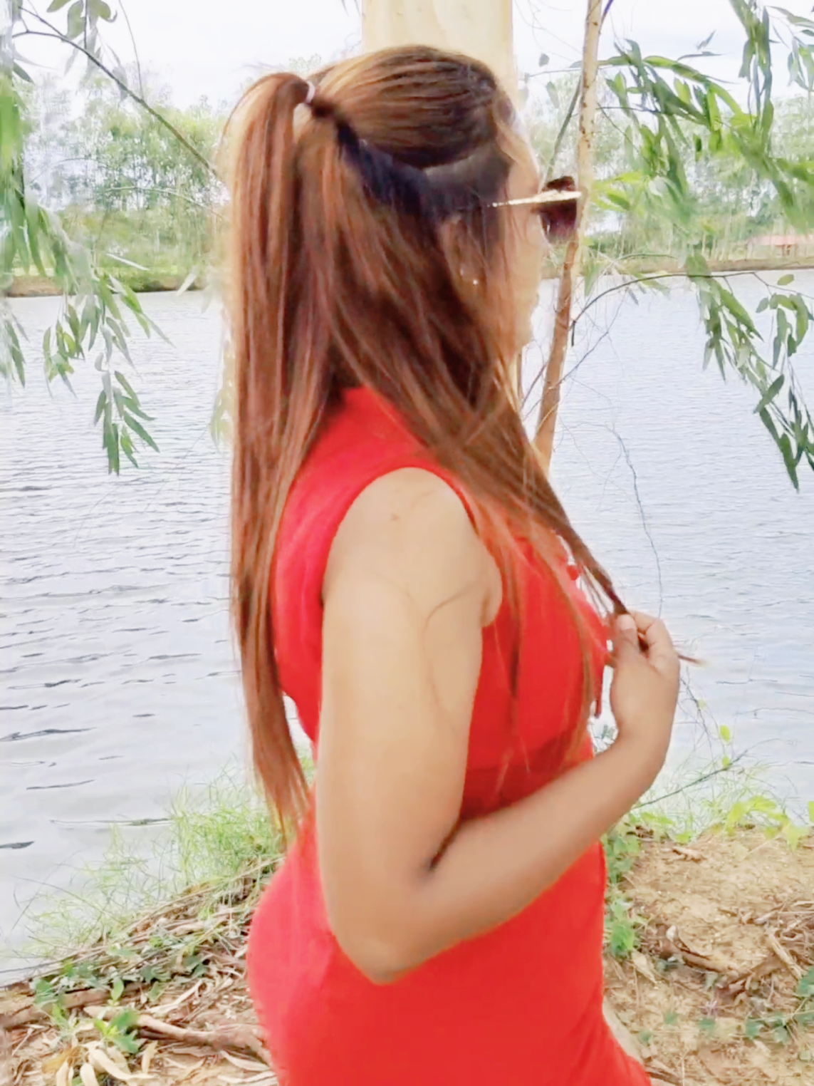 @လေပြေ 🦋💫💫