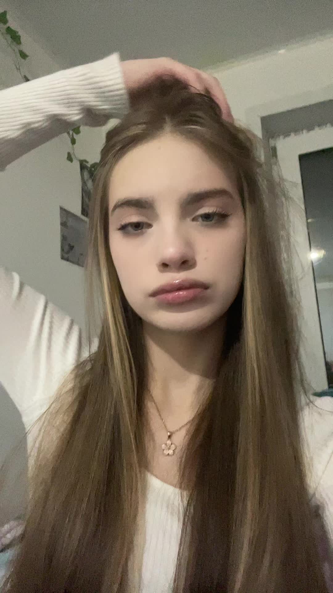 @ᴍᴇʟʟᴇʀ